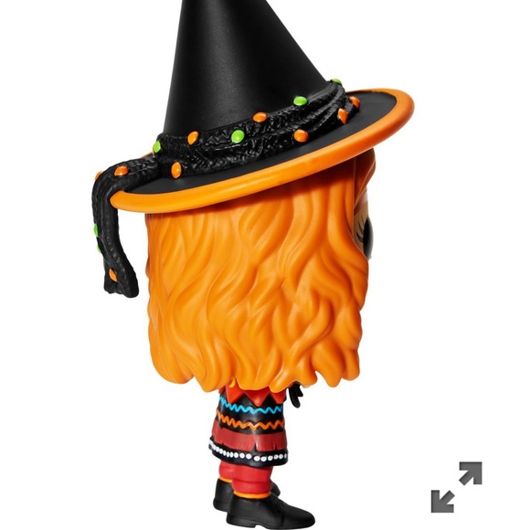 Dani with Binx Disney Hocus Pocus collection. - Picture 6 of 6